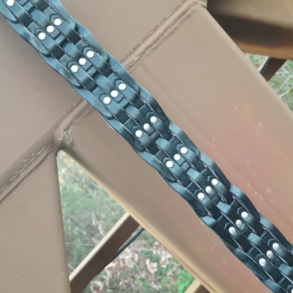 Genuine Leather Belt Metal Studded Rivets Grommets Gothic Grunge Punk Rock M-L - Picture 12 of 16